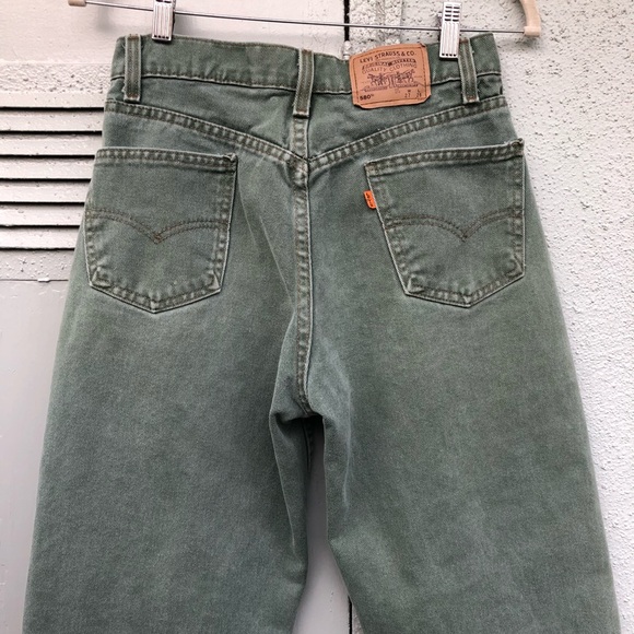 levis green tab
